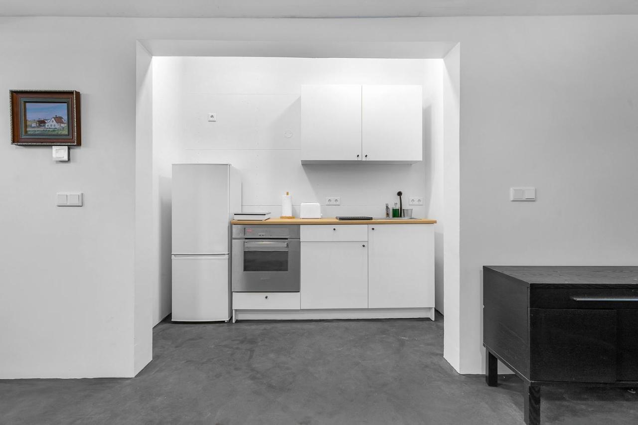Lovely Studio Apartment With Hot Tub Reykjavík Exterior foto